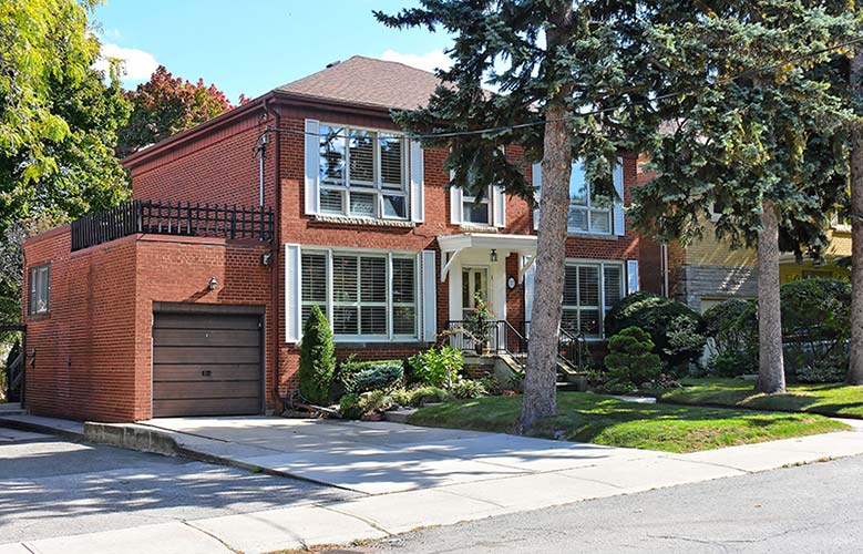 17 Chiltern Hill Road, Toronto Virtual Tour and Real Estate Photography