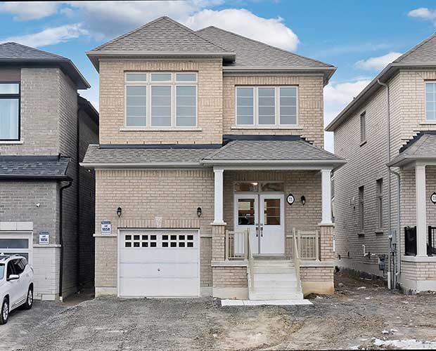 71 Mountainside Crescent, Whitby Real Estate Photography